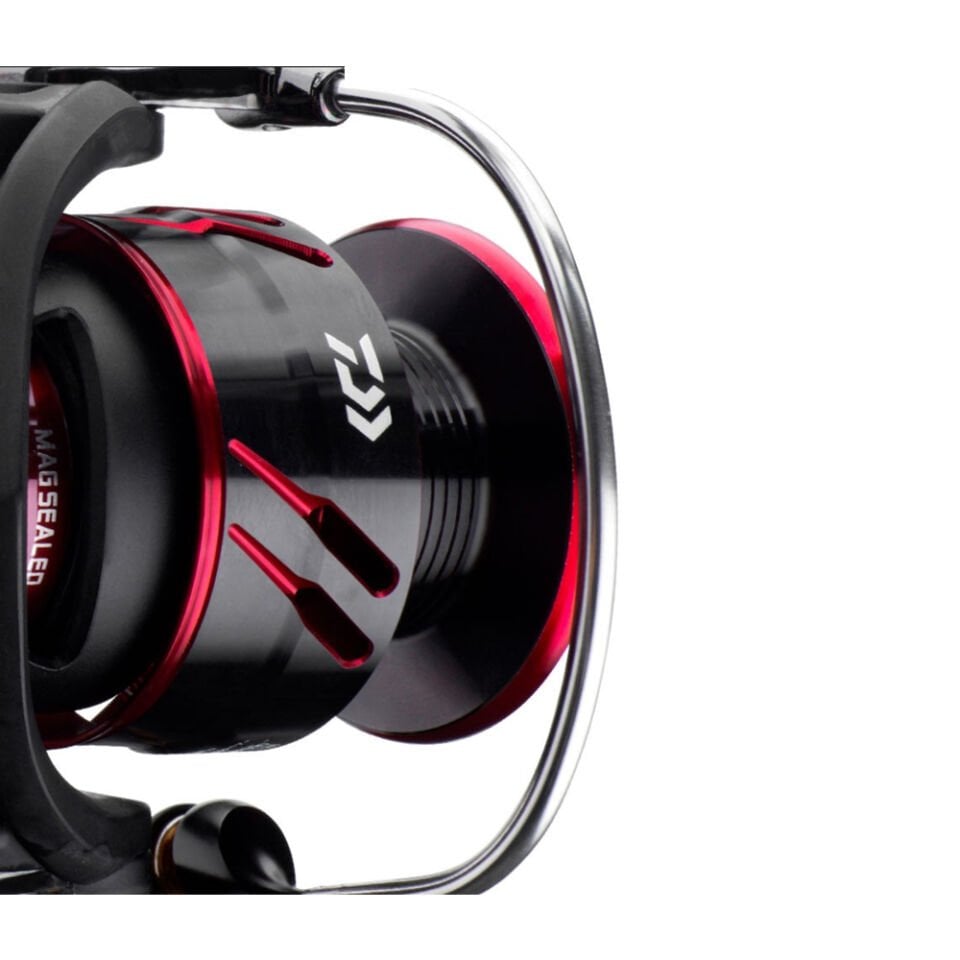 Daiwa Ballistic MQ21 LT 4000 DCXH Olta Makinası